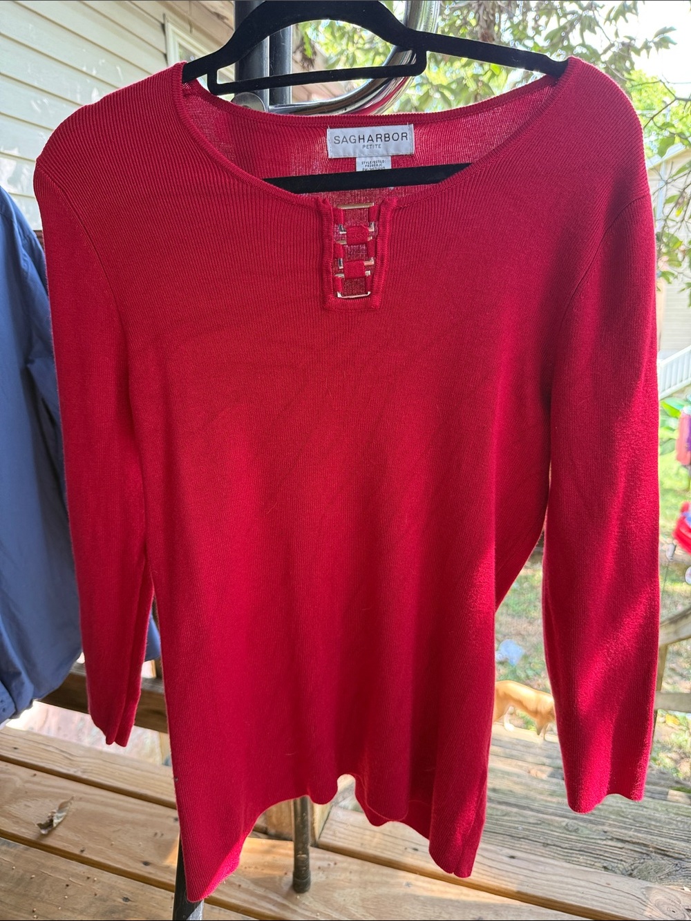 Sag Harbor Women’s Petite Medium Red lightweight Sweater with Metal Accent